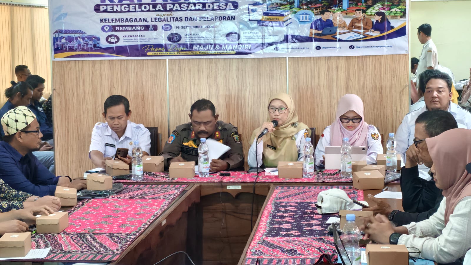 Hadapi Era Digital, Pemkab Rembang Pacu 27 Pasar Desa Menjadi Lebih Inovatif dan Tertib Hukum